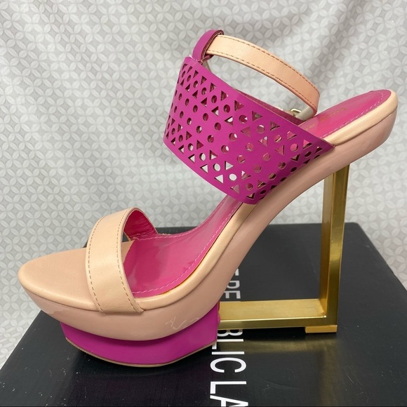 Shoe republic LA GAL pink gold platform heels - Picture 4 of 15